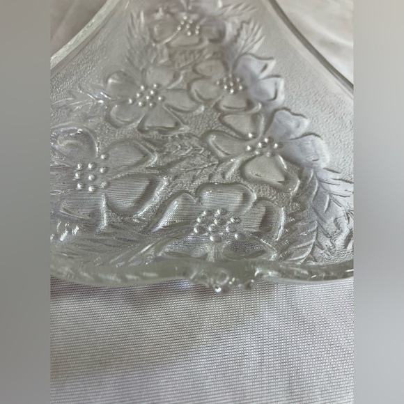 Floral Embossed Glass Pear Shaped Dish - Picture 2 of 8